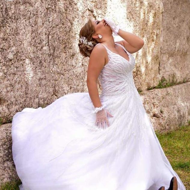 Appolo Haute Couture,Wedding dresses in Lebanon,bridal dress rentals, bridal gown,haute couture lebanon, fashion designers in lebanon,weddings lebanon,Wedding dresses in Lebanon,  bridal dresses lebanon,lebanon weddings
